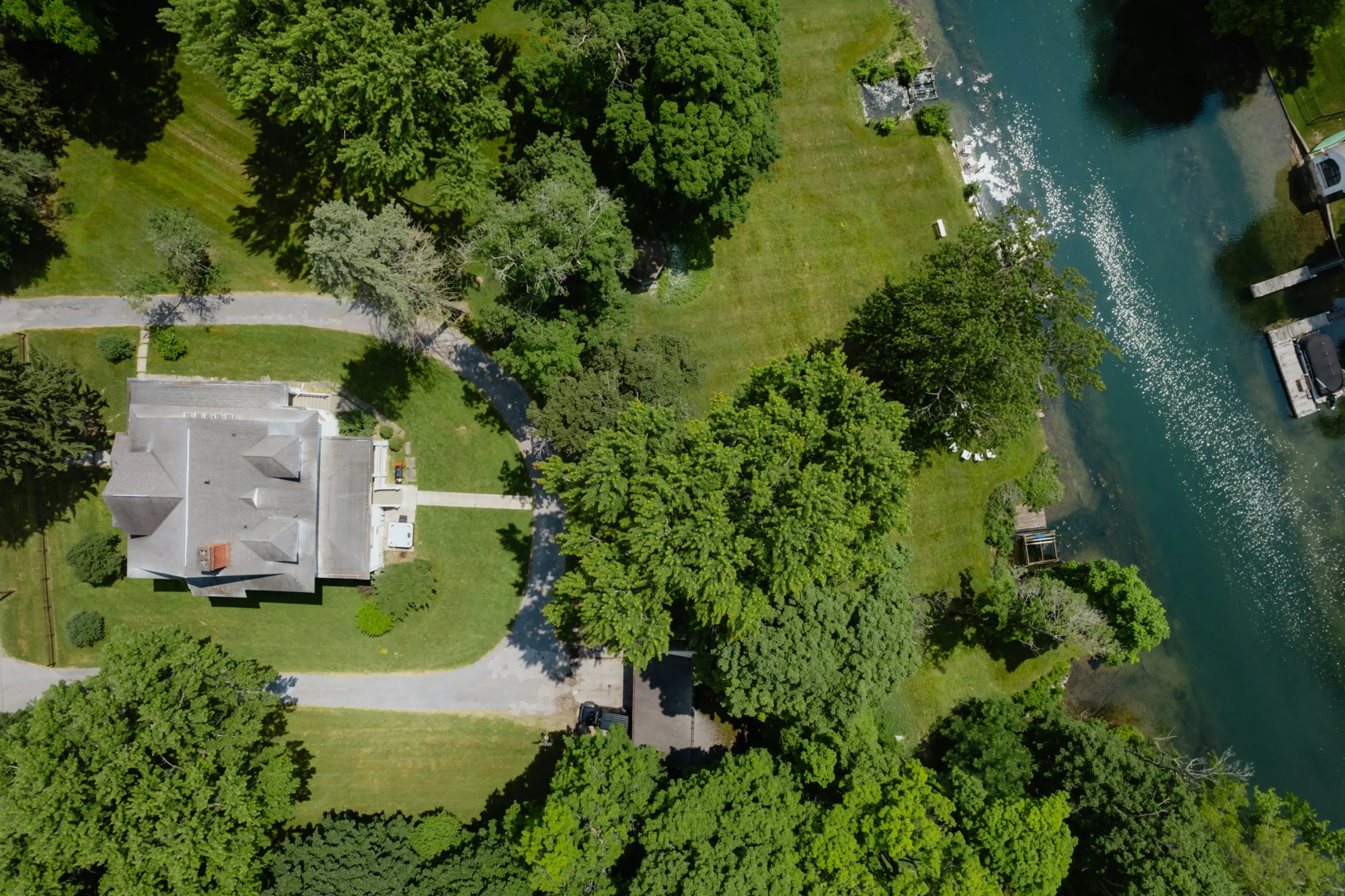 Louise DUBOIS-CATTY - LDC Avocat - avocat en droit de l'urbanisme - avocat permis de construire